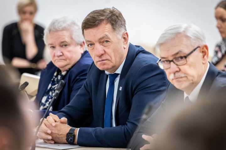 Antradienį demokratai „Vardan Lietuvos“ pokalbio kviečiasi švietimo, mokslo ir sporto ministrą Gintautą Jakštą