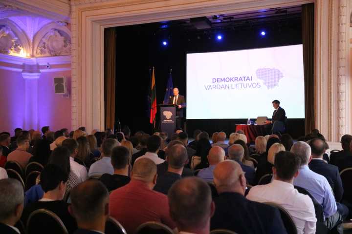 Demokratų sąjungos „Vardan Lietuvos“ suvažiavimas: atsakomybės besikratanti pažadų politika turi baigtis