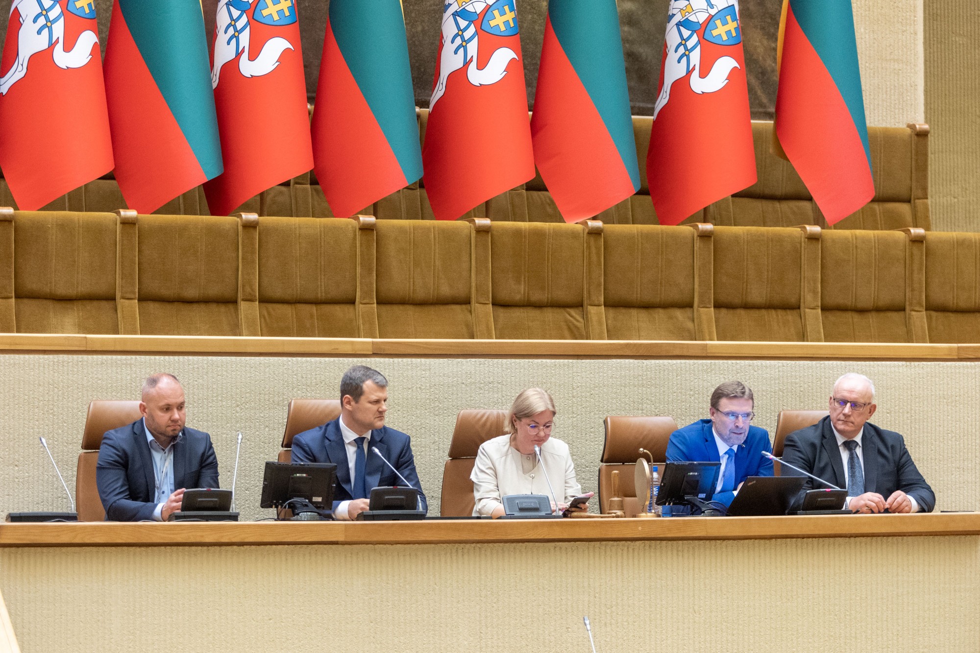 Seimo opozicinės frakcijos pateikė reikalavimus valdantiesiems