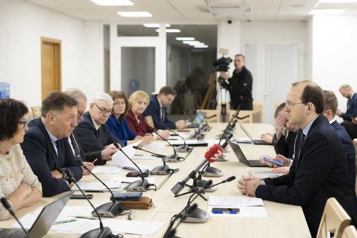 Demokratai „Vardan Lietuvos“ į Seimą kviečiasi susisiekimo ministrą Marių Skuodį